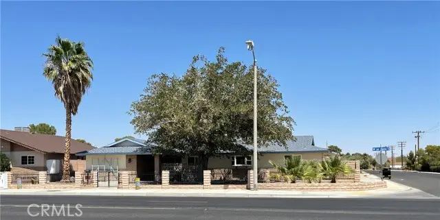 526 W Las Flores Avenue, Ridgecrest, CA 93555 - Image #1