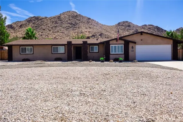 16027 Mandan Road, Apple Valley, CA 92307 - Image #1