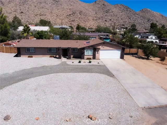 16027 Mandan Road, Apple Valley, CA 92307 - Image #3