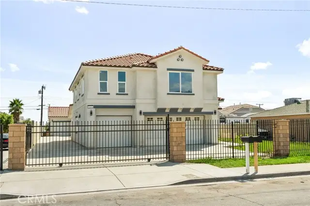 15931 Los Cedros Avenue, Fontana, CA 92336 - Image #3
