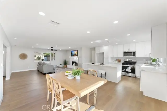 203 N Girard Street, Hemet, CA 92544 - Image #2