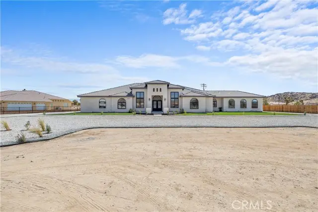20721 Standing Rock Avenue, Apple Valley, CA 92307 - Image #3