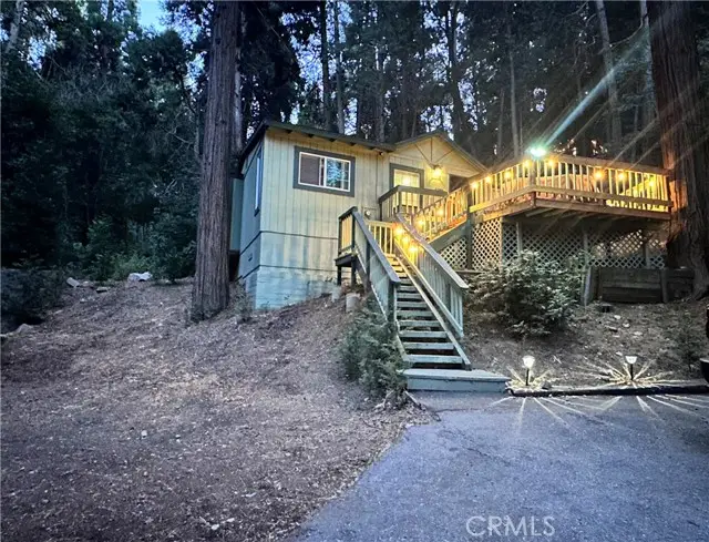 23995 Scenic Dr, Crestline, CA 92325 - Image #3