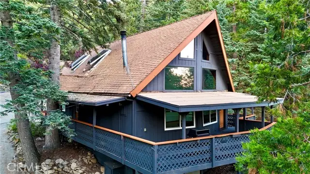 6301 Cedar Ave, Angelus Oaks, CA 92305 - Image #2