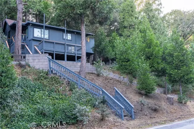 757 N Village Lane, Crestline, CA 92325 - Image #2