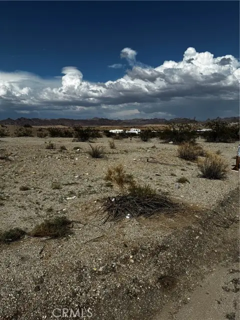 16570 Raven Ln, Needles, CA 92363 - Image #1