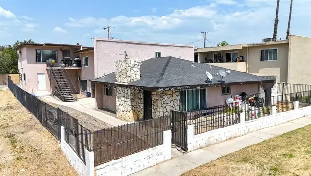 264 W Jackson Street, Rialto, CA 92376 - Image #1