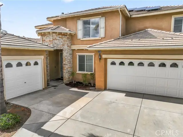 33545 Nandina, Murrieta, CA 92563 - Image #2