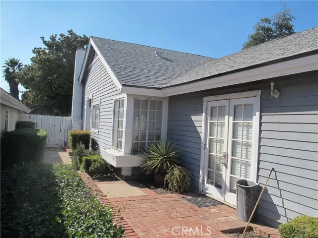 668 N Quince, Rialto, CA 92376 - Image #2