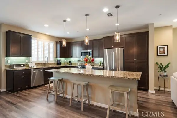 843 Seville, Pomona, CA 91767