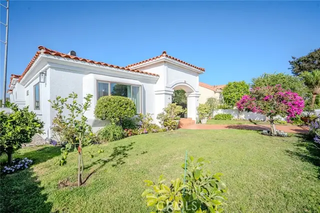 5039 W 134th Street, Hawthorne, CA 90250 - Image #3