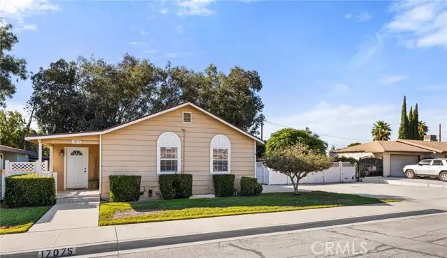 17075 Manzanita, Fontana, CA 92335 - Image #3