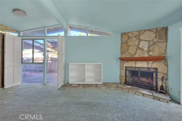 228 Greentree, Upland, CA 91786 - Image #3