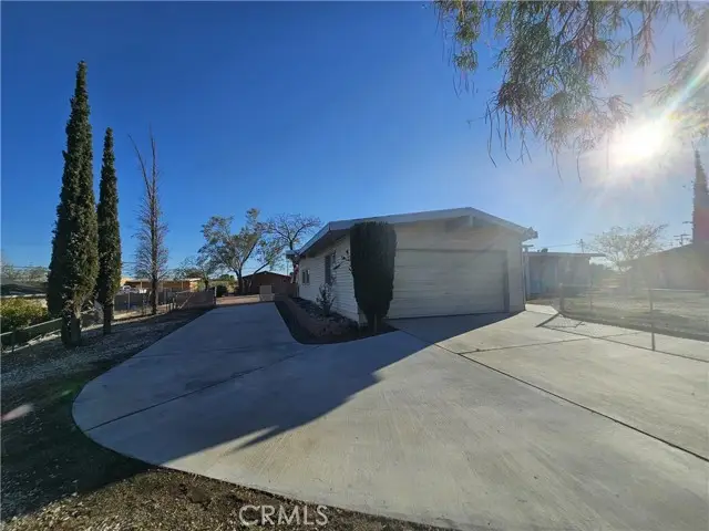 15801 Malpais, Victorville, CA 92394 - Image #2