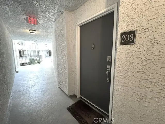 4401 Sepulveda Boulevard #208, Sherman Oaks, CA 91403 - Image #2