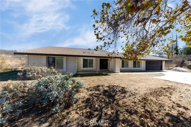 16322 Pick Place, Riverside, CA 92504 - Image #2
