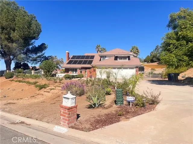 7158 Golden Vale, Riverside, CA 92506 - #1