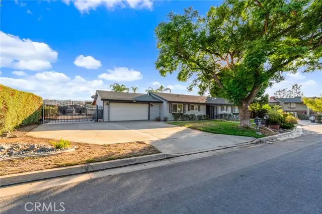 1520 Highridge, Riverside, CA 92506 - #3