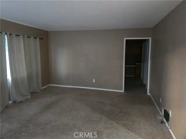 4995 N Stoddard Avenue, San Bernardino, CA 92407 - Image #3