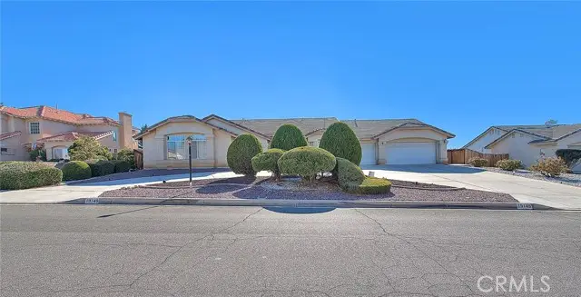 19149 Catalina, Apple Valley, CA 92308 - #2