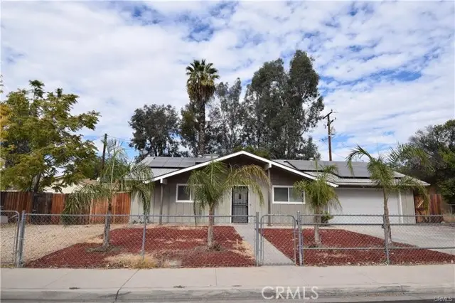 532 Fern Place, Hemet, CA 92543 - Image #2