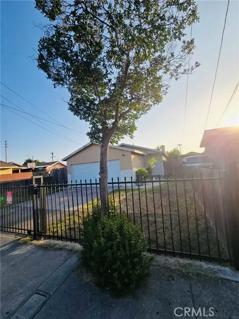 7411 Elsie, Los Angeles, CA 90001 - #3