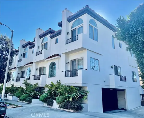 5027 Colfax Avenue #1, Valley Village, CA 91601