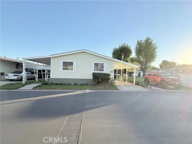 1456 Philadelphia #427, Ontario, CA 91761 - #1