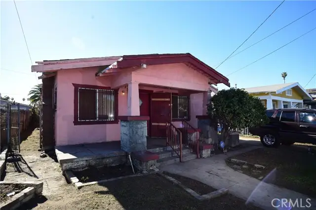 142 W 58th, Los Angeles, CA 90037 - Image #1