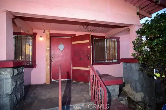 142 W 58th, Los Angeles, CA 90037 - Image #2