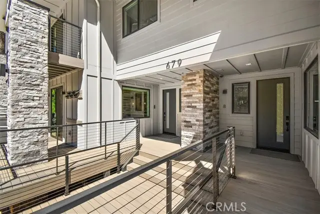 679 Summit Boulevard, Big Bear Lake, CA 92315 - Image #3