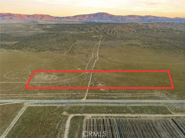 19601 Patterson Rd, Rosamond, CA 93536 - Image #3
