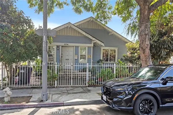 224 W 14th Street, Long Beach, CA 90813