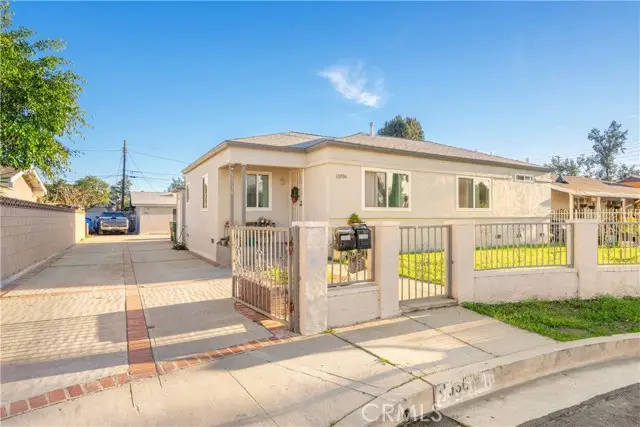 11936 Neenach, Sun Valley, CA 91352 - Image #1