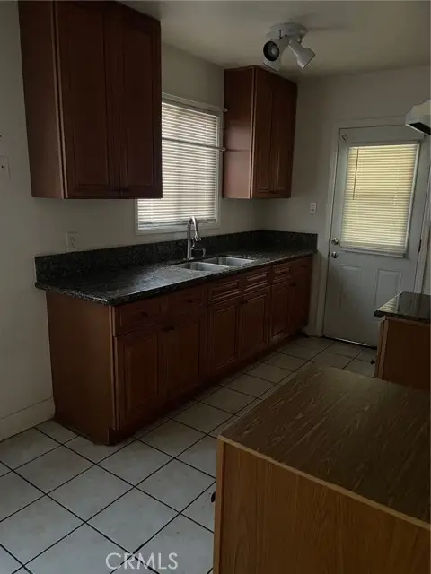 841 W B, Ontario, CA 91762 - Image #2