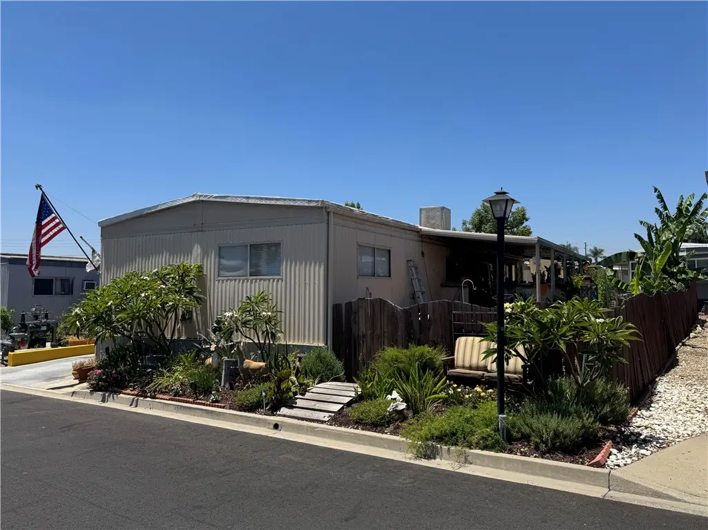 2755 Arrow Highway #28, La Verne, CA 91750 - Image #1