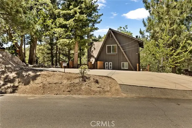 1296 Calgary Drive, Lake Arrowhead, CA 92352 - #3