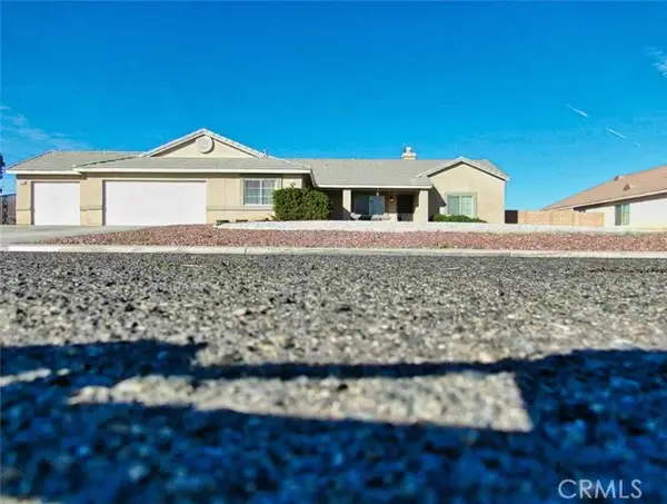 21172 Burgundy, Apple Valley, CA 92308