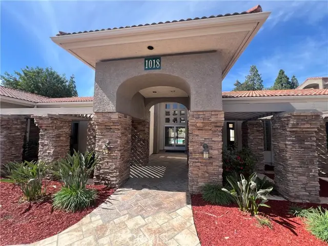 1995 Las Colinas, Corona, CA 92879 - #3