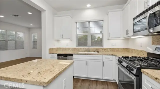 21709 Bene Drive, Santa Clarita, CA 91350 - Image #3