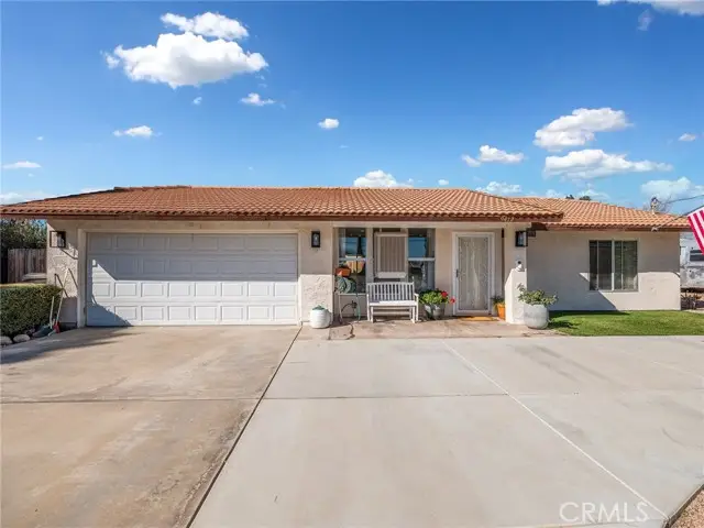 9472 Guava Avenue, Hesperia, CA 92345 - Image #2