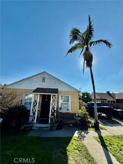 524 W Laurel, Compton, CA 90220 - #2