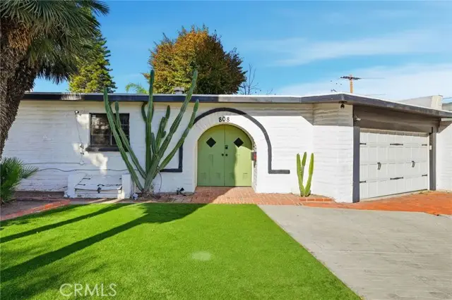 808 E Grand Blvd, Corona, CA 92879 - #1