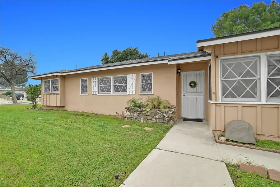 1289 Grove, Upland, CA 91786 - #3