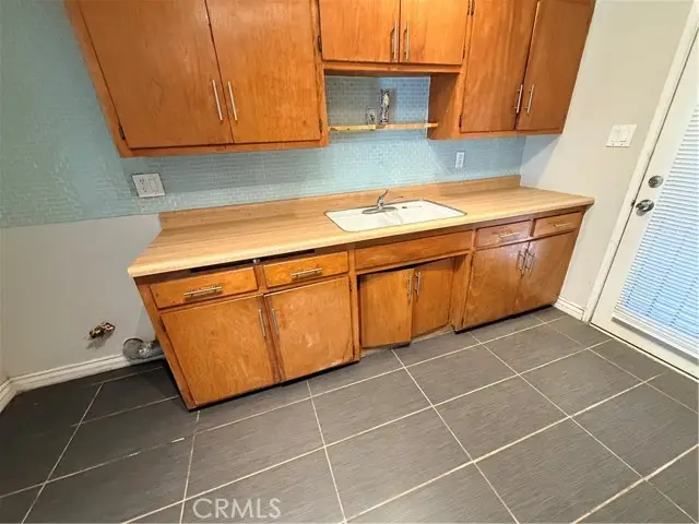 643 W Ramona, Rialto, CA 92376 - #3