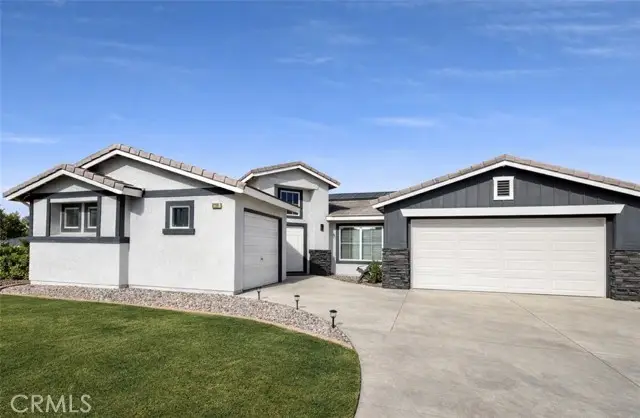 13200 Dos Palmas, Victorville, CA 92392 - #1