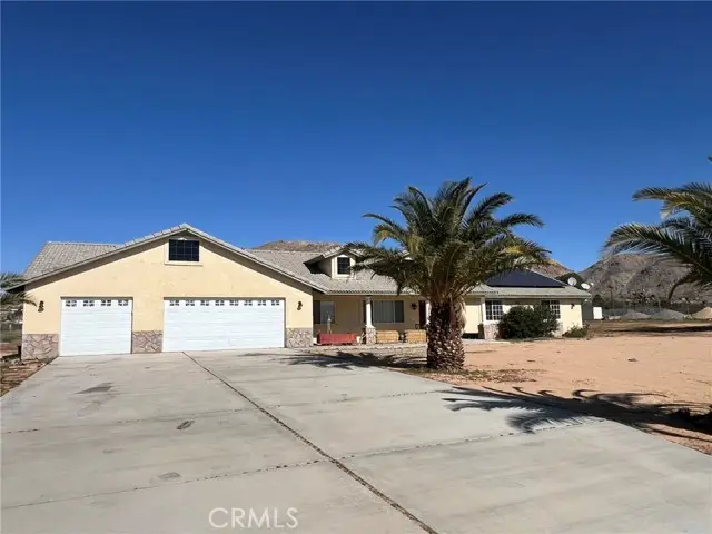 24030 Cahuilla, Apple Valley, CA 92307 - #1