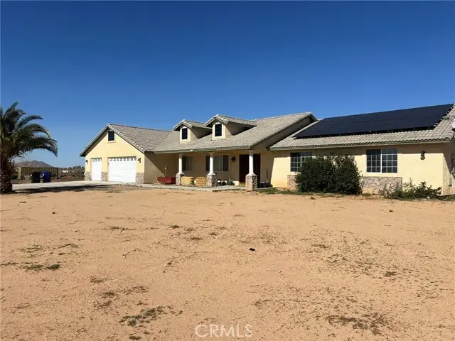 24030 Cahuilla, Apple Valley, CA 92307 - #2