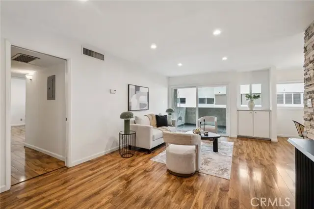 125 S Sierra Madre #215, Pasadena, CA 91107 - #1