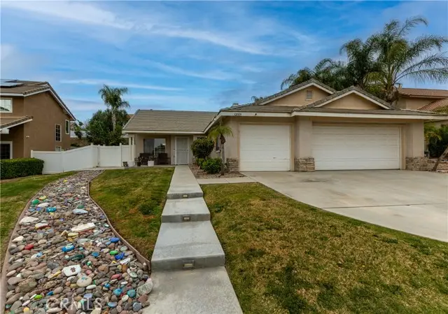 32009 Bourges, Lake Elsinore, CA 92530 - #1
